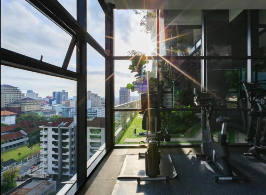 Unlisted T2708 Apartment จอร์จทาวน์ ภายนอก รูปภาพ